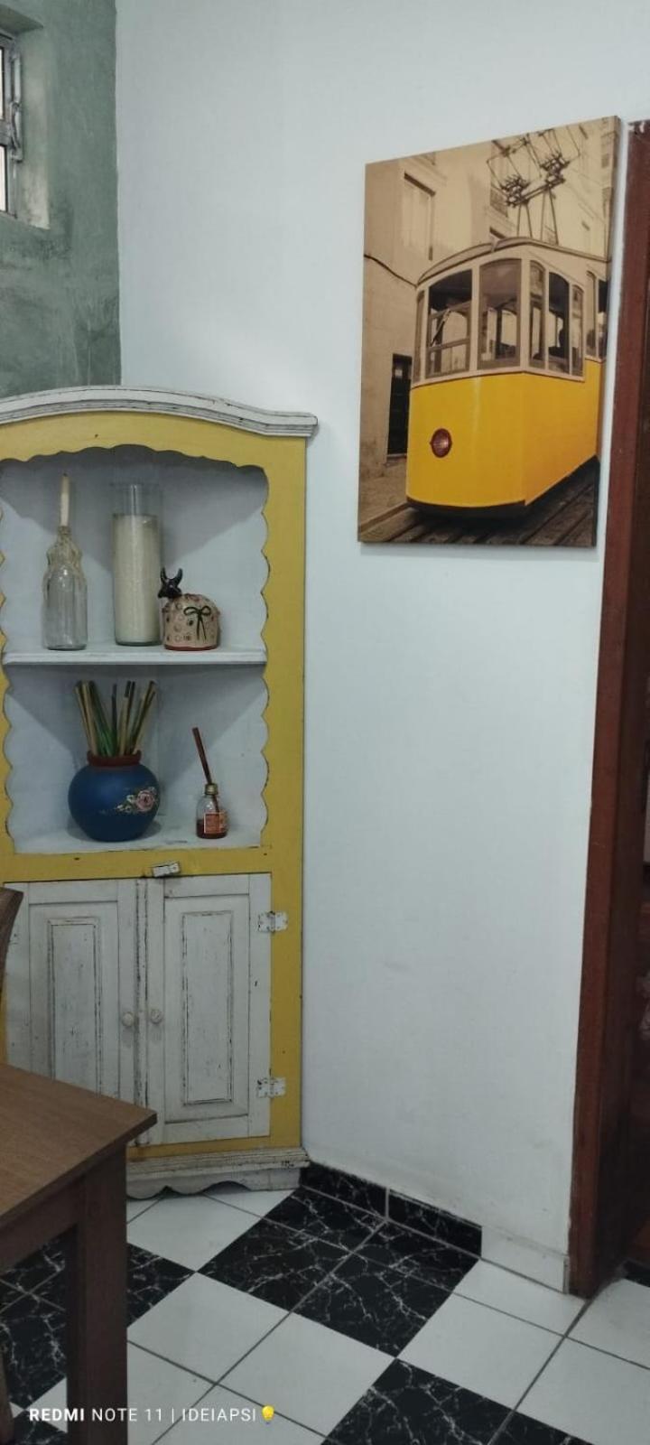 De A A Lapa